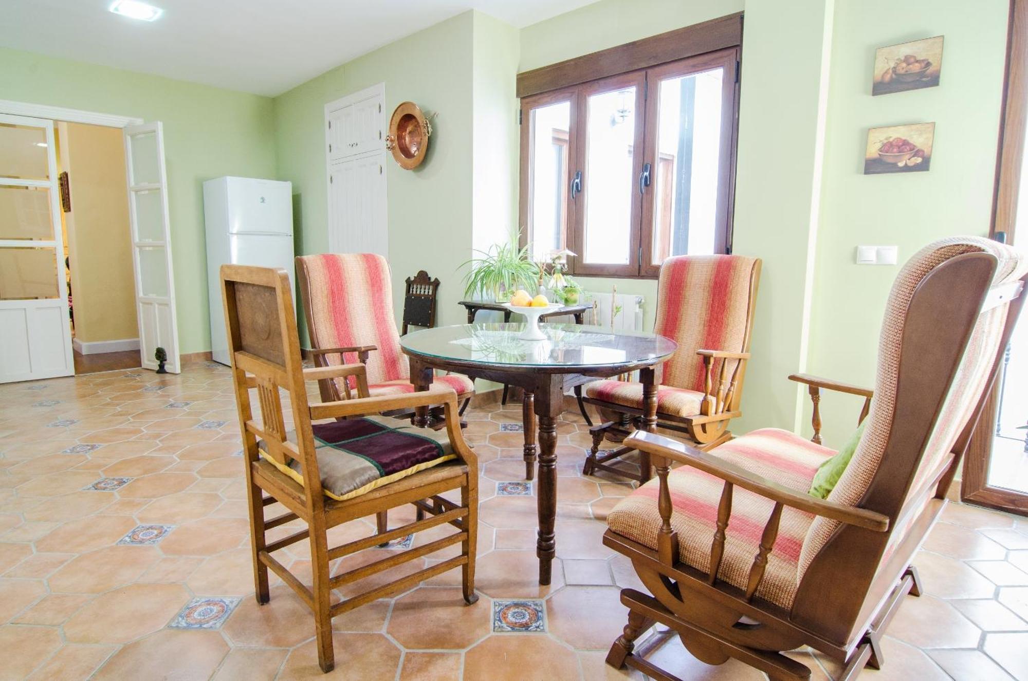 Apartamentos Salmerones Алхама де Гранада Стая снимка